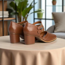 Sapato Retrô Couro Sintético Marrom Elegante e Versátil