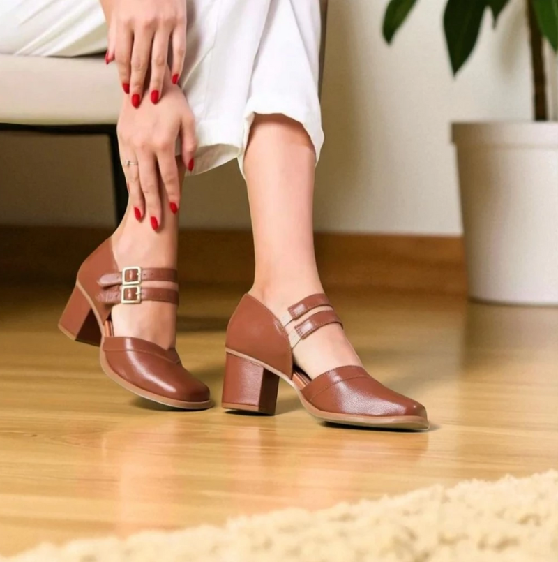 Sapato Retrô Couro Sintético Marrom Elegante e Versátil