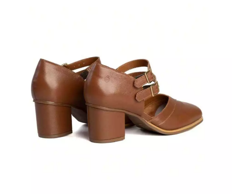 Sapato Retrô Couro Sintético Marrom Elegante e Versátil